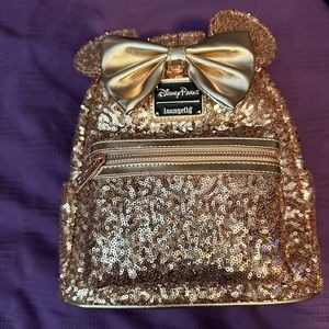 NWT Original Rose Gold Loungefly